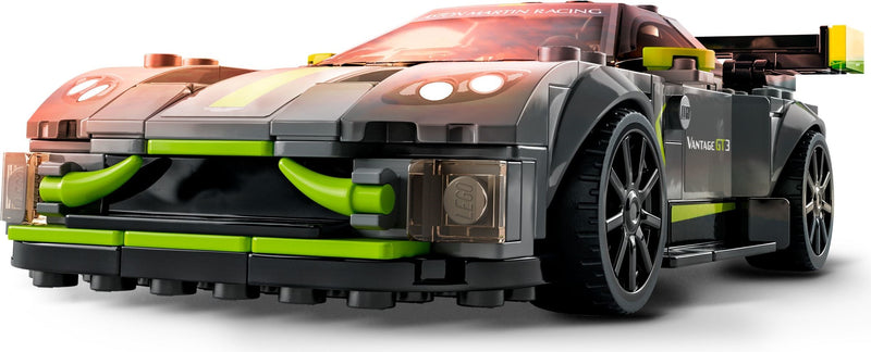 LEGO Speed Champions 76910 Aston Martin Valkyrie AMR Pro and Aston Martin Vantage GT3
