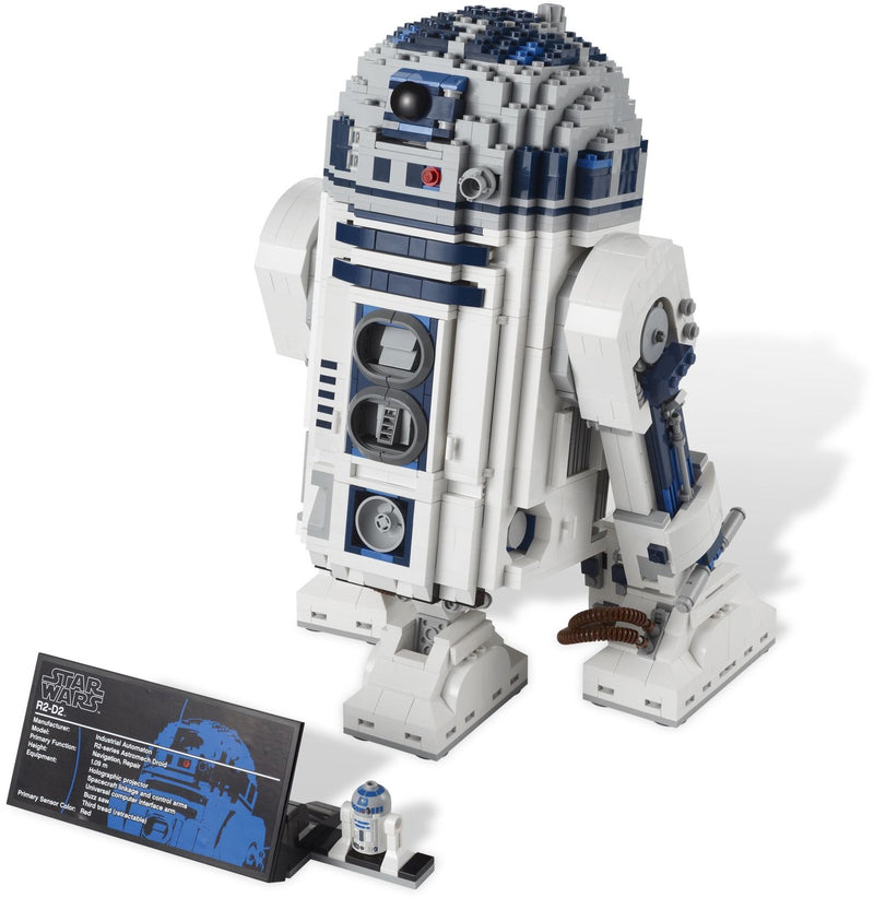 LEGO Star Wars 10225 R2-D2 (2012 Version)