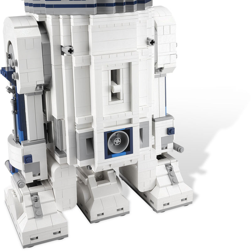 LEGO Star Wars 10225 R2-D2 (2012 Version)LEGO Star Wars 10225 R2-D2 (2012 Version)
