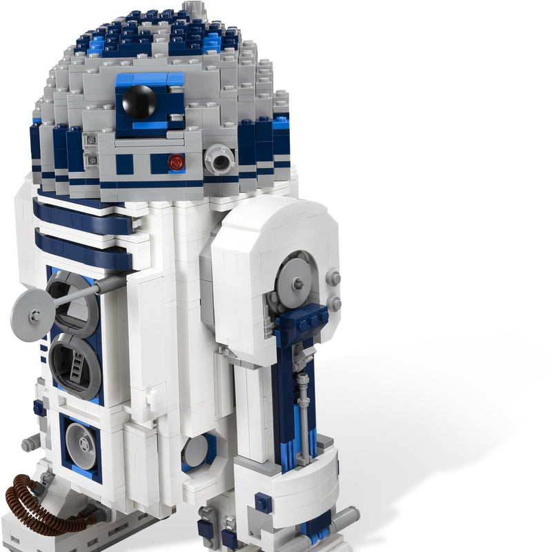 LEGO Star Wars 10225 R2-D2 (2012 Version)