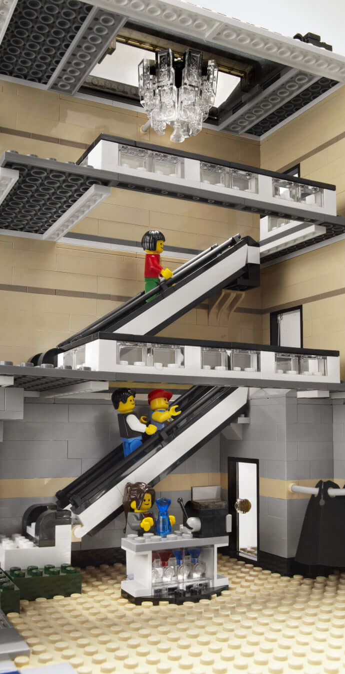 LEGO Creator 10211 Grand Emporium