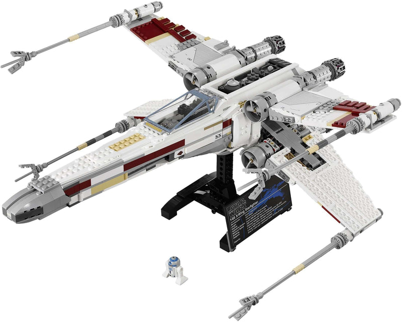 LEGO Star Wars 10240 Red Five X-wing Starfighter display