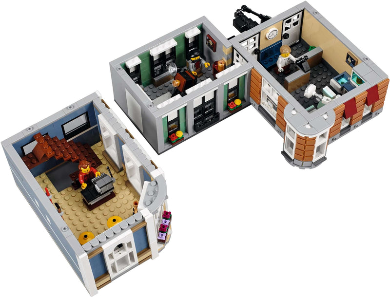 LEGO Creator 10255 Assembly Square