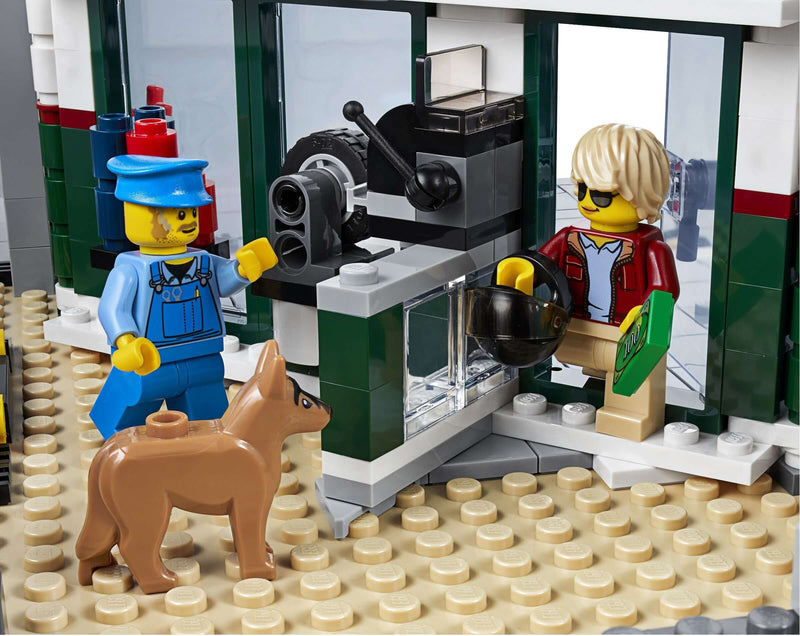 LEGO Creator 10264 Corner Garage