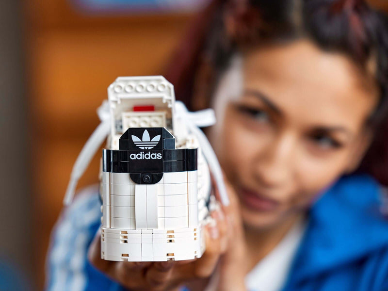LEGO Creator 10282 Adidas Originals Superstar