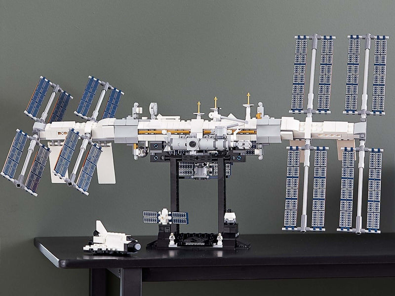 LEGO Ideas 21321 International Space Station display