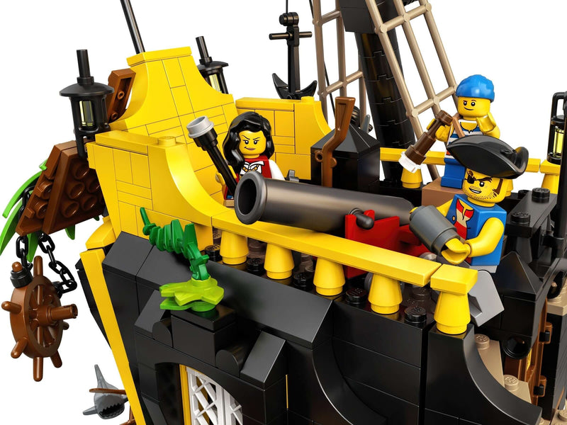 LEGO Ideas 21322 Pirates of Barracuda Bay