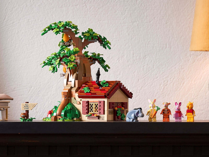 LEGO Ideas 21326 Winnie the Pooh display