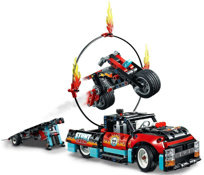 LEGO Technic 42106 Stunt Show Truck & Bike