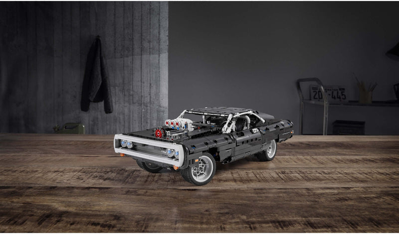 LEGO Technic 42111 Dom&