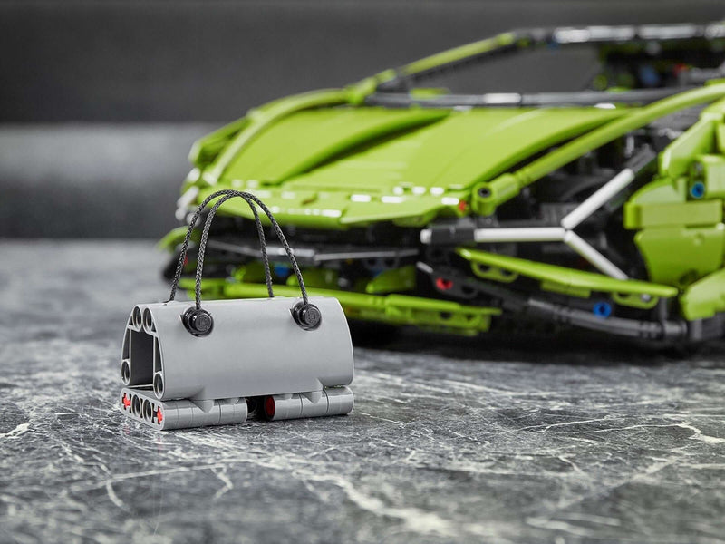 LEGO Technic 42115 Lamborghini Sián FKP 37 bag