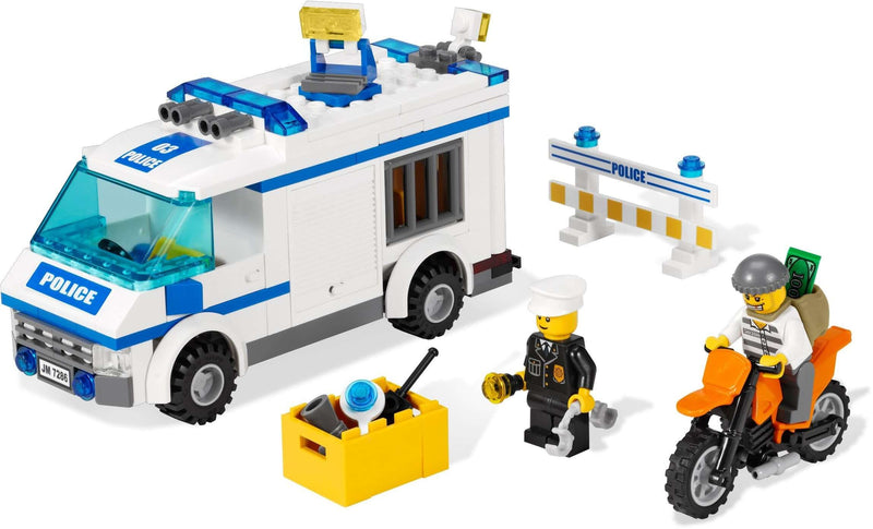 LEGO City 7286 Prisoner Transport and minifigures