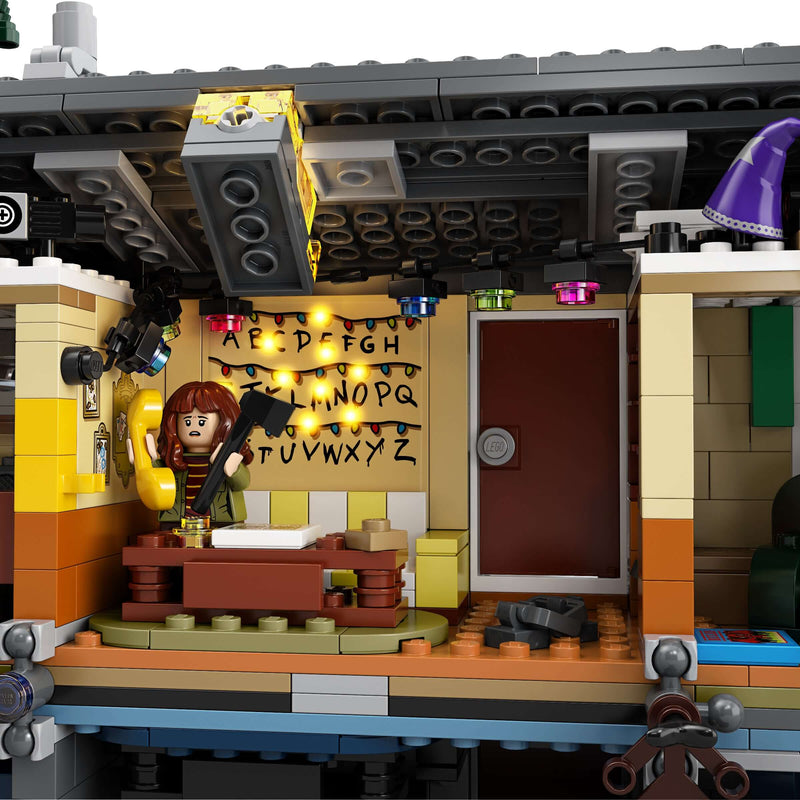 LEGO Stranger Things 75810 The Upside Down