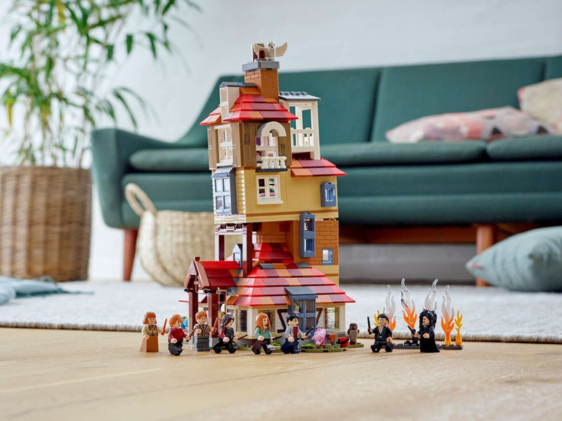 LEGO Harry Potter 75980 Attack on the Burrow display