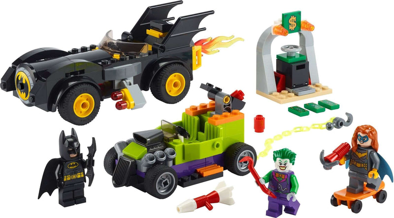 LEGO DC Comics Super Heroes 76180 Batman vs. The Joker: Batmobile Chase