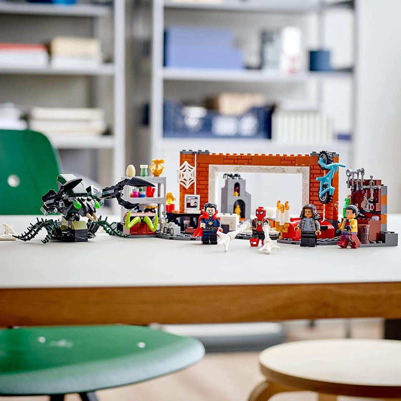 LEGO Marvel Super Heroes 76185 Spider-Man at the Sanctum Workshop display