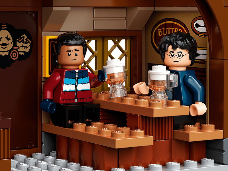 LEGO Harry Potter 76388 Hogsmeade Village Visit
