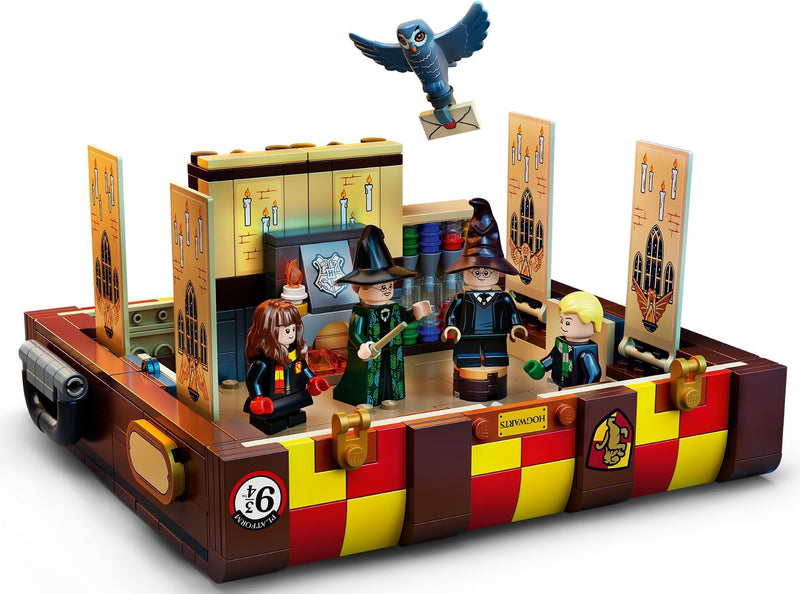 LEGO Harry Potter 76399 Hogwarts Magical Trunk