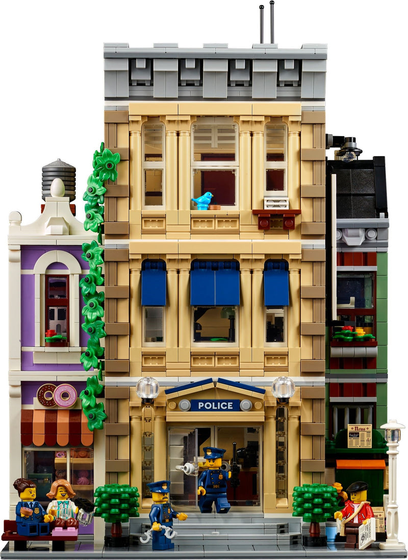 LEGO ICONS 10278 Police Station