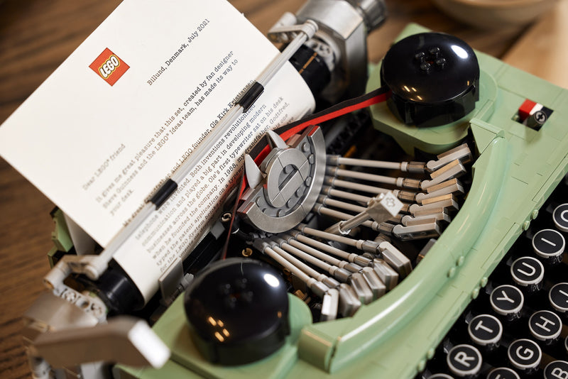 LEGO Ideas 21327 Typewriter