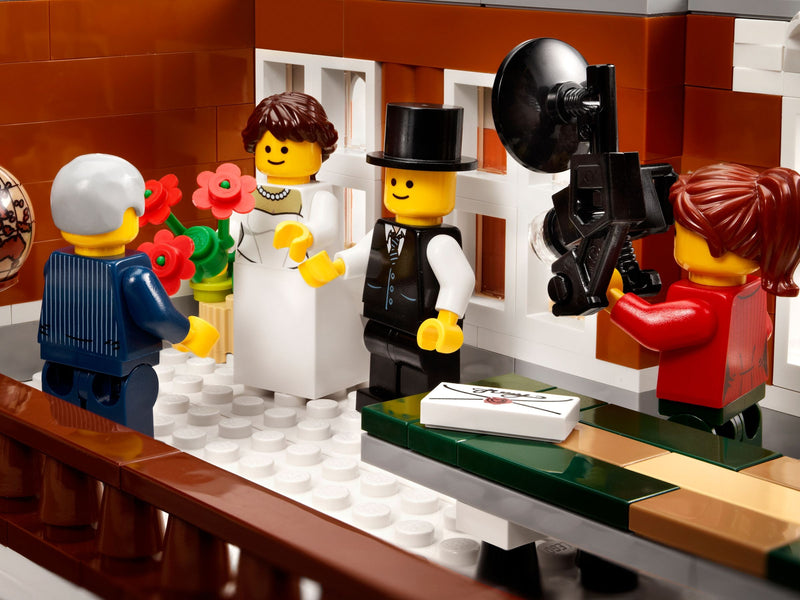 LEGO Creator 10224 Town Hall