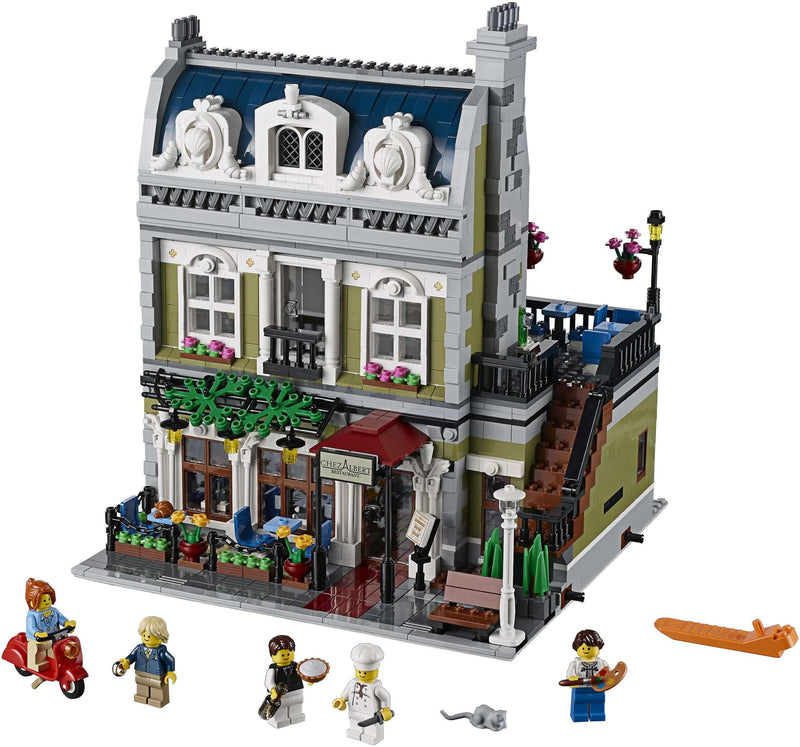 LEGO Creator 10243 Parisian Restaurant modular building