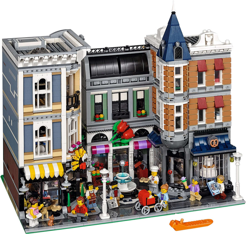 LEGO Creator 10255 Assembly Square