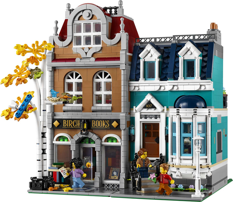 LEGO Creator 10270 Bookshop modular building