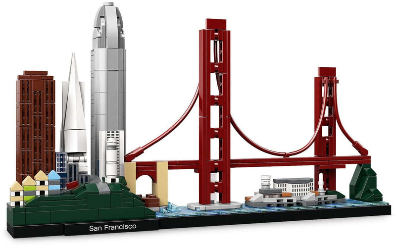LEGO Architecture 21043 San Francisco skyline