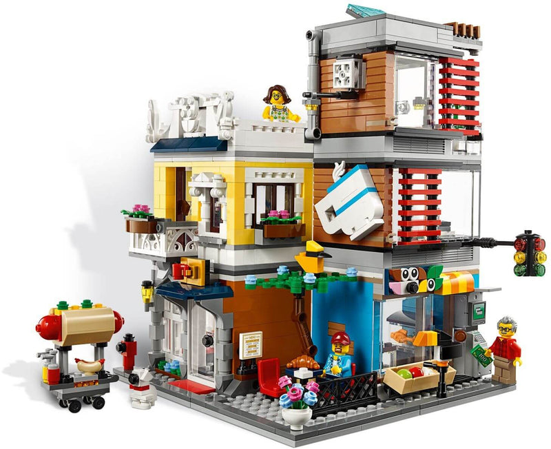 LEGO Creator 31097 Townhouse Pet Shop & Café