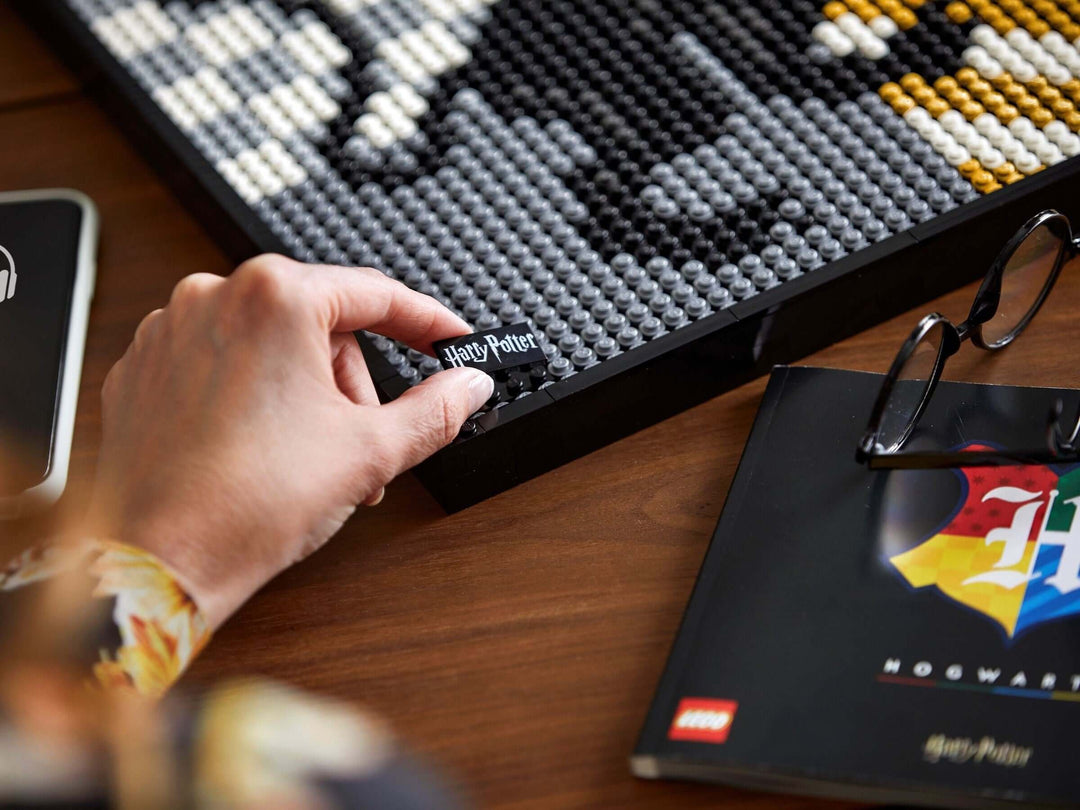 Potter Crest Lego Lego Set 31201 LEGO Art 31201 Harry Potter Hogwarts  Crests Brickollector NZ