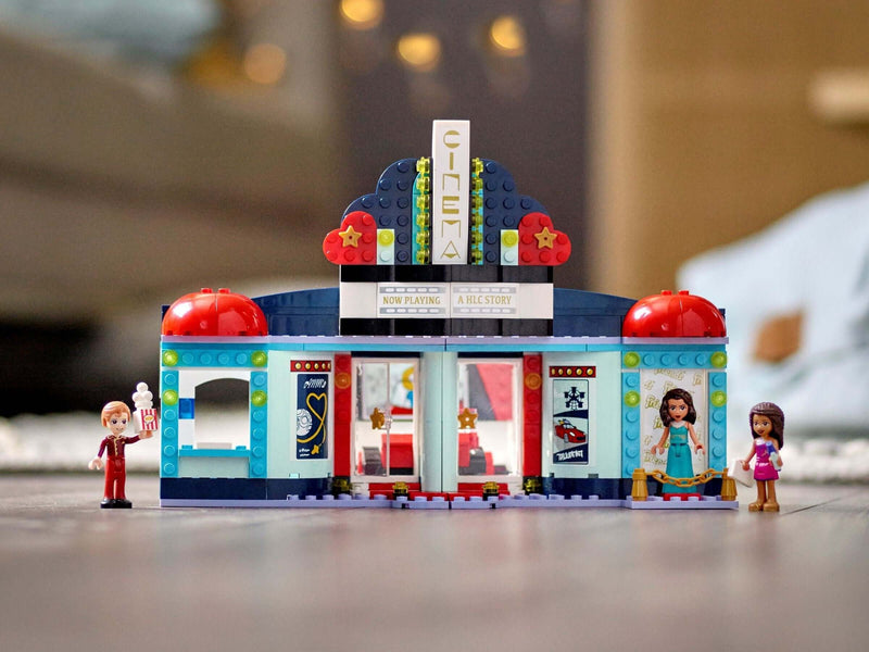 LEGO Friends 41448 Heartlake City Movie Theatre