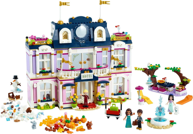 LEGO Friends 41684 Heartlake City Grand Hotel set