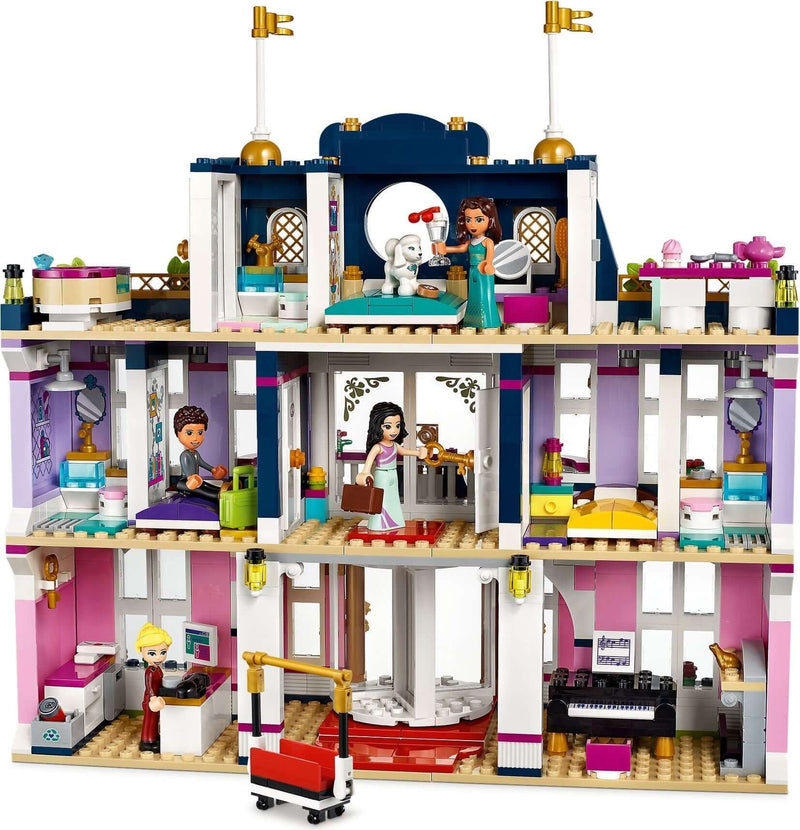 LEGO Friends 41684 Heartlake City Grand Hotel