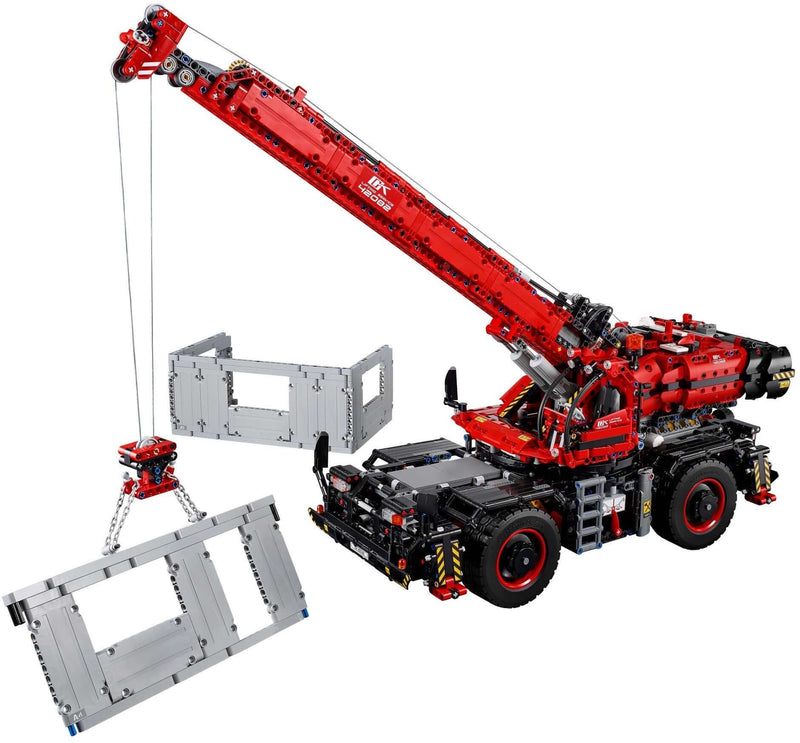 LEGO Technic 42082 Rough Terrain Crane