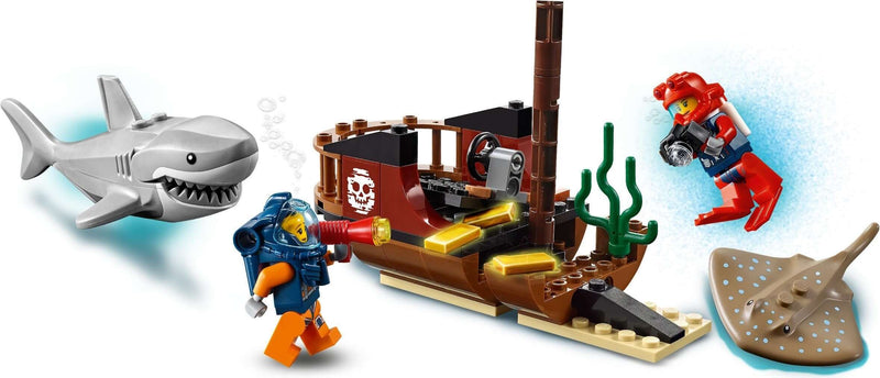 LEGO City 60266 Ocean Exploration Ship minifigures