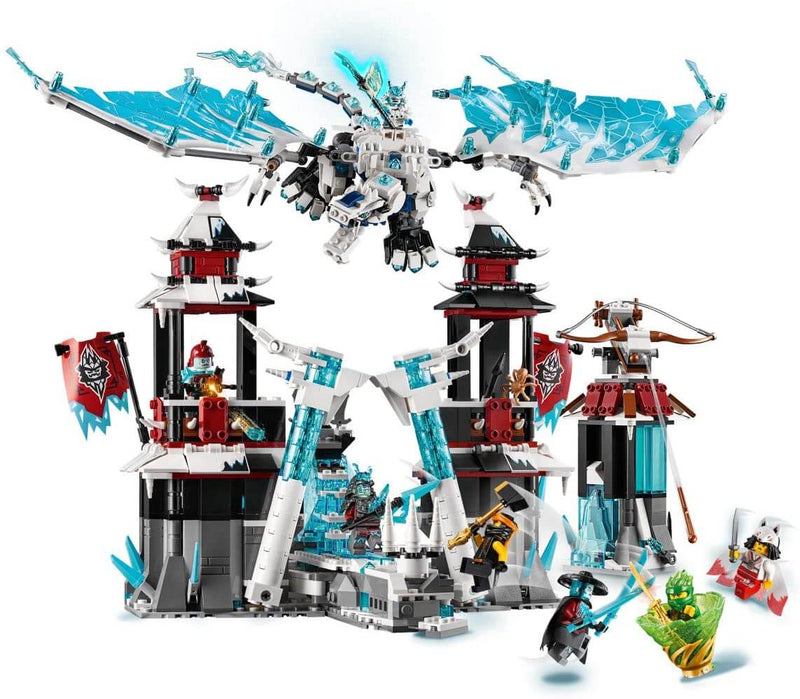 LEGO Ninjago 70678 Castle of the Forsaken Emperor action