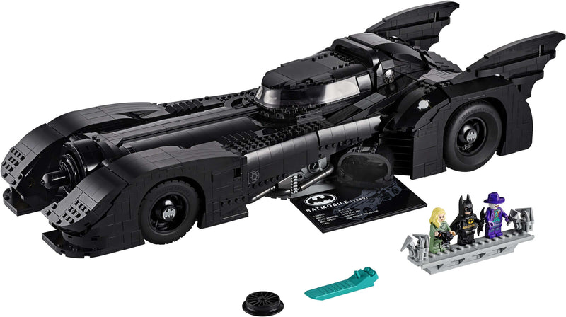 LEGO DC Comics Super Heroes 76139 1989 Batmobile display