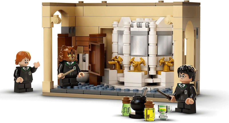 LEGO Harry Potter 76386 Hogwarts: Polyjuice Potion Mistake set