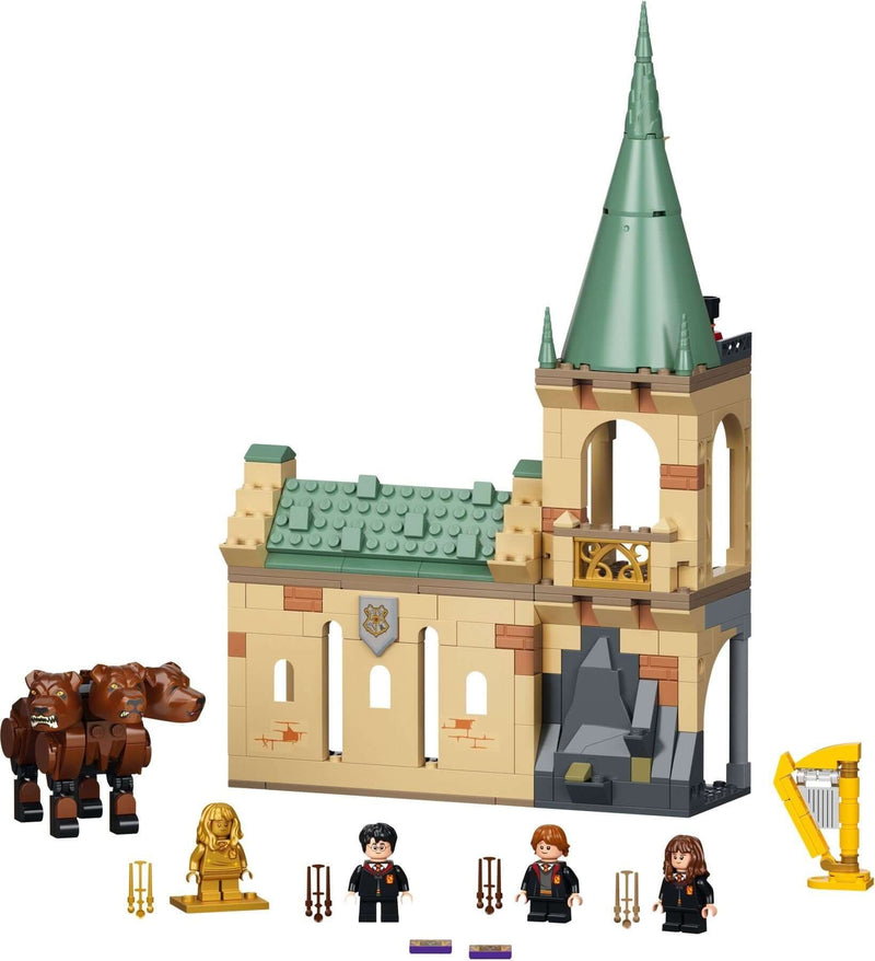 LEGO Harry Potter 76387 Hogwarts: Fluffy Encounter set