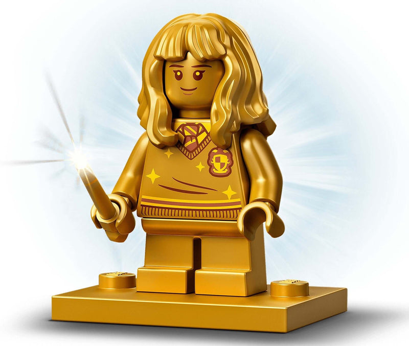 LEGO Harry Potter 76387 Hogwarts: Fluffy Encounter golden minifigure