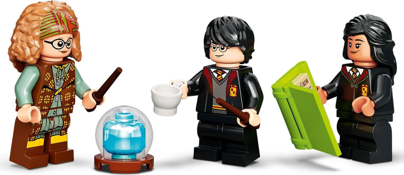 LEGO Harry Potter 76396 Hogwarts Moment: Divination Class minifigures