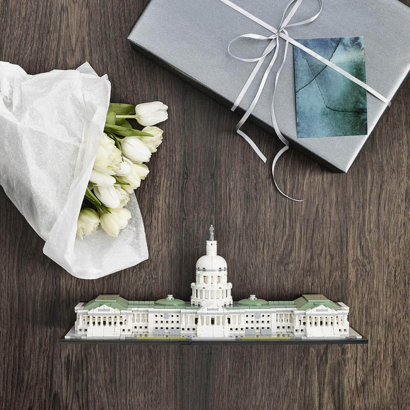 LEGO Architecture 21030 United States Capitol Building display