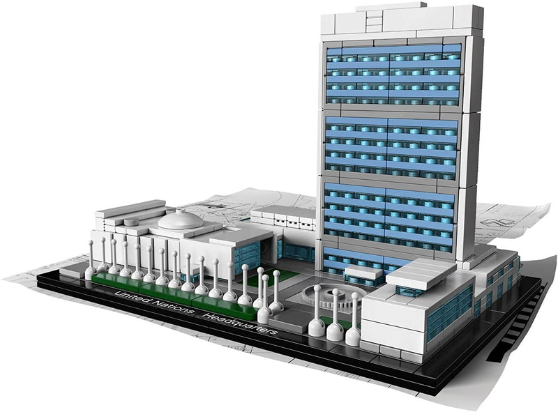 LEGO Architecture 21018 United Nations Headquarters landmark