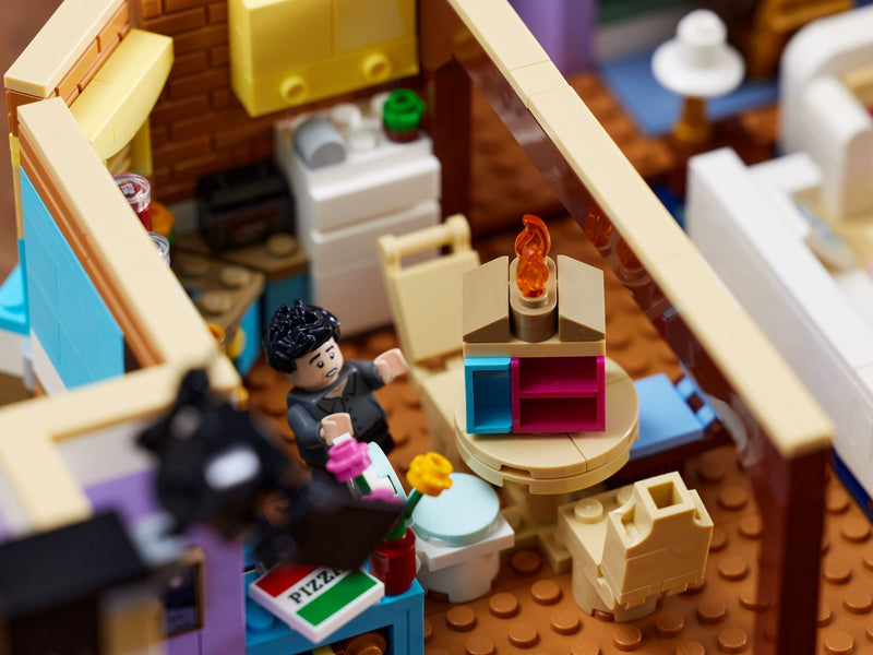 LEGO ICONS 10292 The Friends Apartments