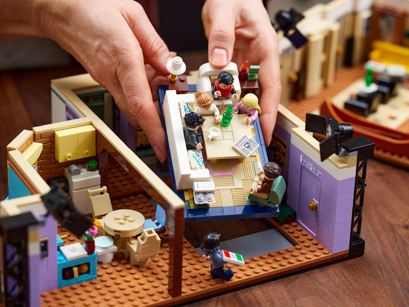 LEGO ICONS 10292 The Friends Apartments
