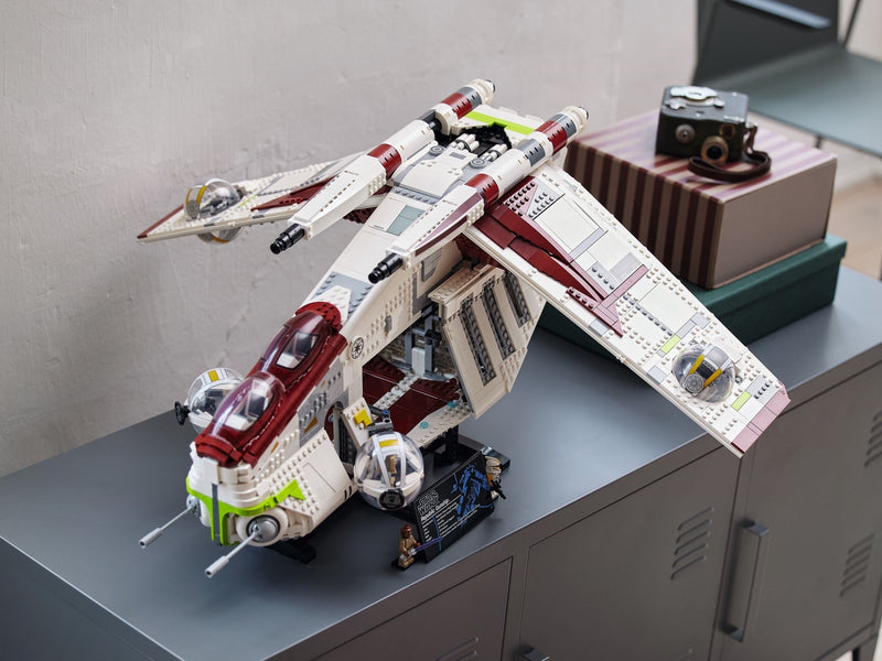 LEGO Star Wars 75309 Republic Gunship (UCS)