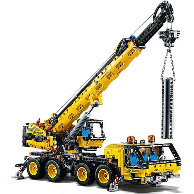 LEGO Technic 42108 Mobile Crane